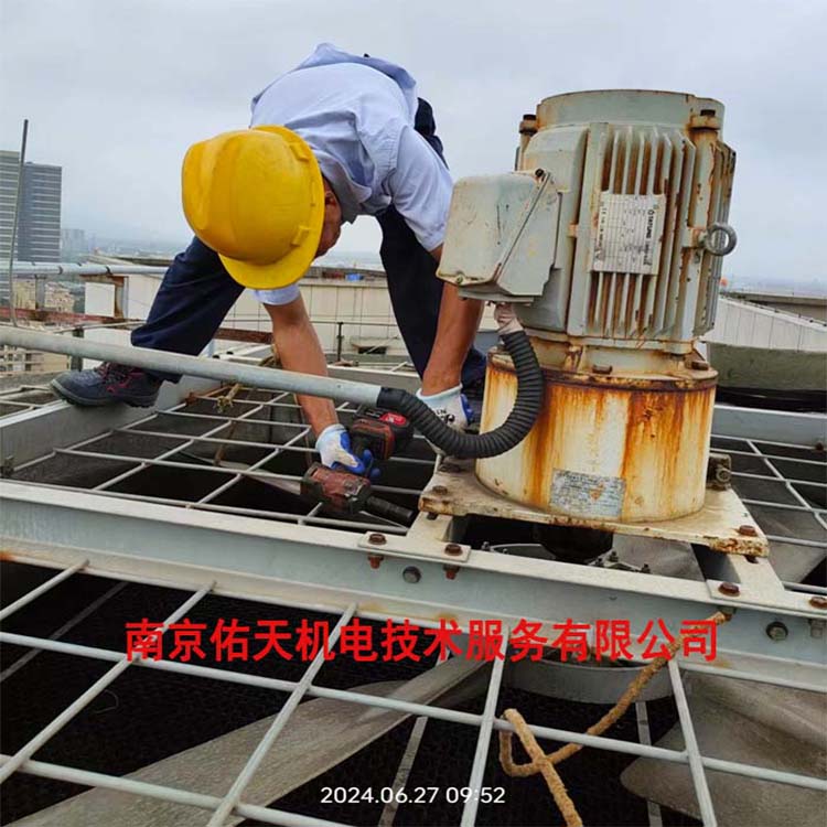 揚州冷卻塔管道安裝冷卻塔改造維修保養冷卻塔電機減速機軸承更換