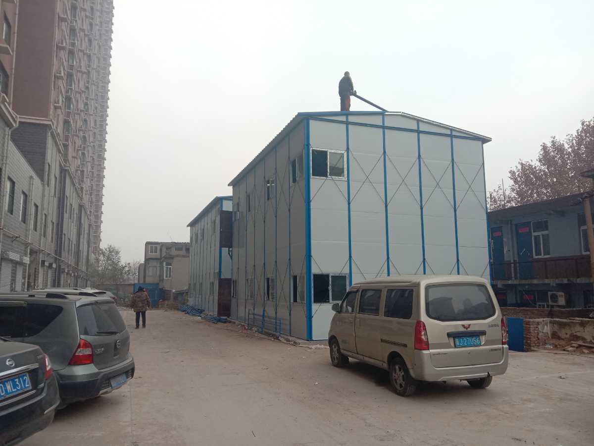 吐鲁番住人集装箱活动房出售 鄯善彩钢房阳光房搭建 物美价廉